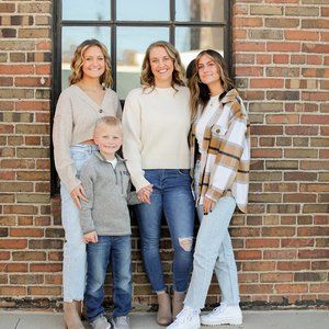 Meet your Posher, Desirae